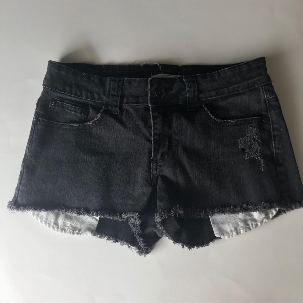 Black mid rise shorts